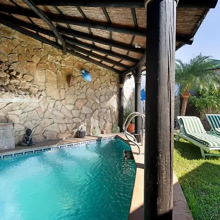 Indie Villa